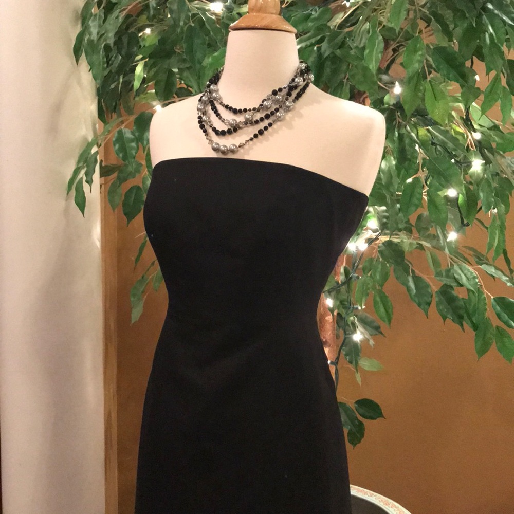 ANN TAYLOR BLACK STRAPLESS DRESS PETITE SIZE 4 - Picture 5 of 8